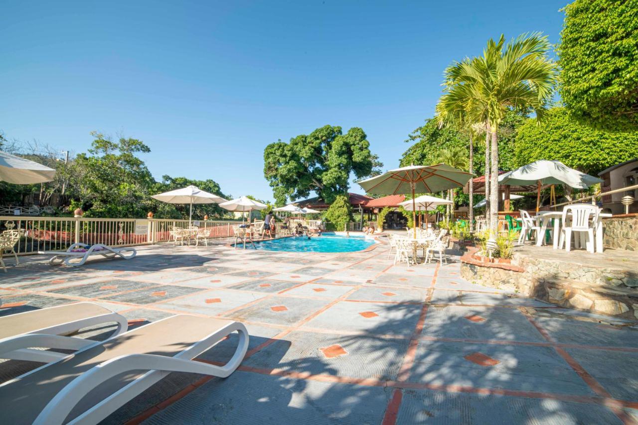 Jarabacoa River Club & Resort Екстер'єр фото