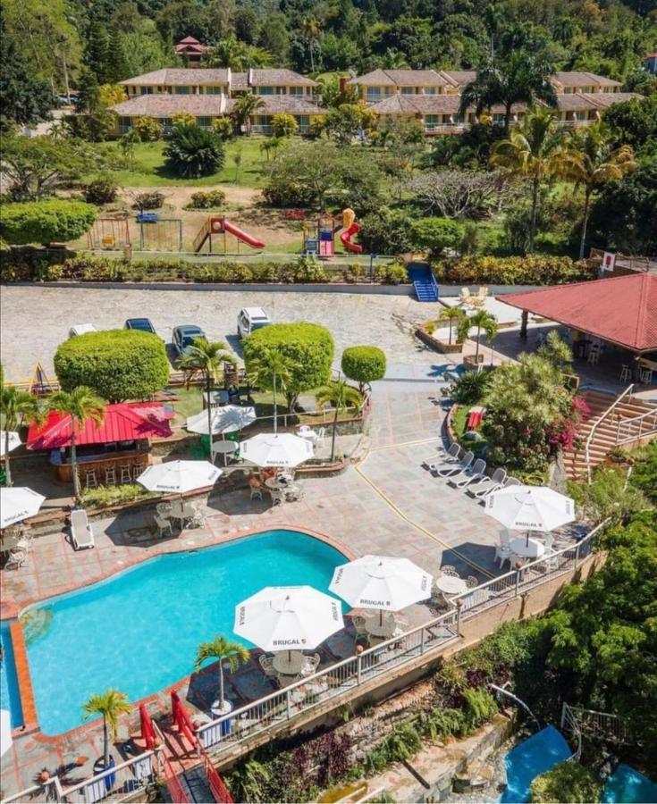 Jarabacoa River Club & Resort Екстер'єр фото